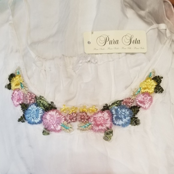 Italian Made Silk Top - Picture 3 of 4